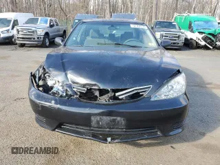 2006 Toyota Camry STD with VIN JTDBE32K163053307, listed as a Copart auction lot 52762575 with 197,335 mi miles and Salvage Title. Bid and sale history available at carsss.com. Image 5.