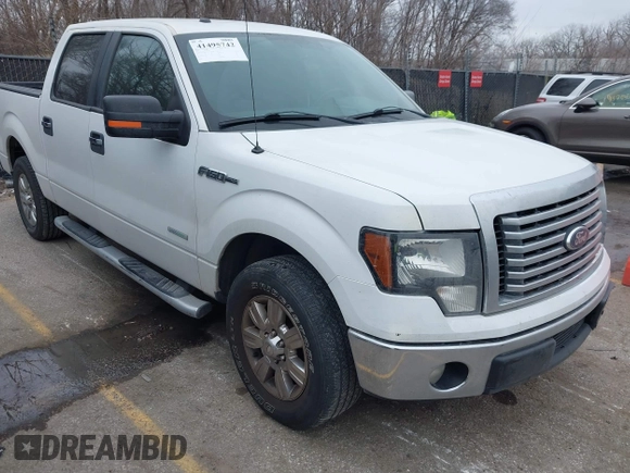 2012 Ford F-150 XL with VIN 1FTFW1CT8CKD73591, listed as a IAAI auction lot 41495742 with 200,952 mi miles. Bid and sale history available at carsss.com. Image 1.