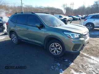 2020 Subaru Forester Premium with VIN JF2SKAGC2LH435585, listed as a IAAI auction lot 41094775 with 61,295 mi miles and . Bid and sale history available at DreamBid. Image 1.