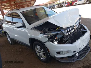2017 Volkswagen Tiguan S with VIN WVGAV7AXXHK026143, listed as a IAAI auction lot 42257624 with 87,327 mi miles and . Bid and sale history available at DreamBid. Image 1.