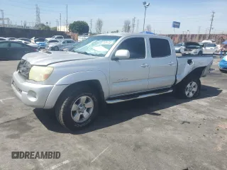 2008 Toyota Tacoma PreRunner with VIN 5TEKU72N18Z516233, listed as a Copart auction lot 50061755 with 193,340 mi miles and Salvage title. Bid and sale history available at DreamBid. Image 1.