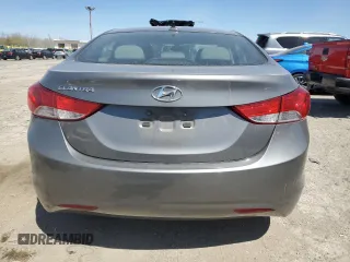 2013 Hyundai Elantra Limited z VIN 5NPDH4AE2DH160627, wystawiony jako Copart lot #52941655 z przebiegiem 133 048 mil mil oraz Nie do naprawy • Non repairable. Historia ofert i sprzedaży dostępna na DreamBid. Obrazek 6.
