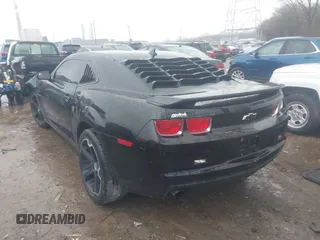 2011 Chevrolet Camaro 2LS с VIN 2G1FA1ED3B9107828, выставлен на аукционе IAAI как лот 41216293 с пробегом 112 066 миль миль и . История ставок и продаж доступна на DreamBid. Изображение 3.