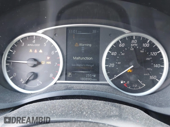 2018 Nissan Sentra SV with VIN 3N1AB7AP6JY307850, listed as a IAAI auction lot 41879061 with 180,890 mi miles and . Bid and sale history available at DreamBid. Image 7.