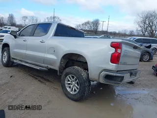 2020 Chevrolet Silverado 1500 LT with VIN 1GCUYDED6LZ302762, listed as a IAAI auction lot 41402510 with 150,000 mi miles and . Bid and sale history available at DreamBid. Image 3.