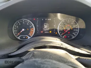 2019 Jeep Renegade Latitude z VIN ZACNJBBBXKPK03355, wystawiony jako Copart lot #49883895 z przebiegiem 40 023 mil mil oraz Szkoda całkowita • Salvage title. Historia ofert i sprzedaży dostępna na DreamBid. Obrazek 9.