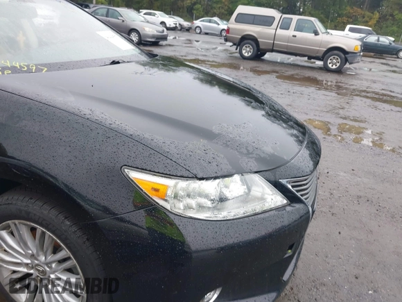 2015 Lexus ES 330 with VIN JTHBK1GG0F2184699, listed as a IAAI auction lot 40444597 with Not Provided miles and . Bid and sale history available at DreamBid. Image 6.