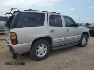 2004 GMC Yukon SLT with VIN 1GKEK13Z74J295635, listed as a Copart auction lot 70412114 with 262,062 mi miles and Salvage Title. Bid and sale history available at carsss.com. Image 3.