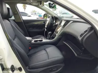 2017 Infiniti Q50 3.0t Premium with VIN JN1EV7AR6HM838957, listed as a IAAI auction lot 41587983 with 52,537 mi miles. Bid and sale history available at carsss.com. Image 5.