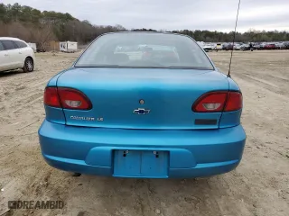 2000 Chevrolet Cavalier LS with VIN 1G1JF5244Y7107581, listed as a Copart auction lot 43988535 with 33,001 mi miles and Salvage Title. Bid and sale history available at carsss.com. Image 6.