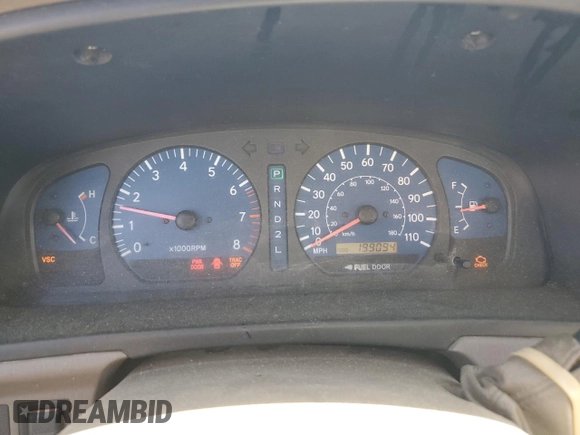 2002 Toyota Sienna LE with VIN 4T3ZF13C32U463654, listed as a Copart auction lot 68852404 with 199,094 mi miles and Salvage Title. Bid and sale history available at carsss.com. Image 9.