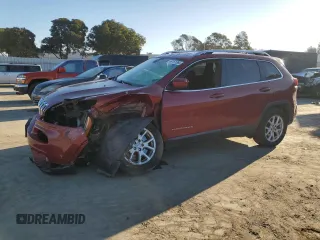 2017 Jeep Cherokee Latitude с VIN 1C4PJMCS8HW657864, выставлен на аукционе Copart как лот 89151365 с пробегом 81 549 миль миль и Списание • Salvage title. История ставок и продаж доступна на DreamBid. Изображение 1.