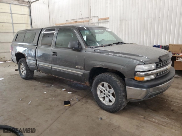 2002 Chevrolet Silverado 1500 LS with VIN 1GCEK19T12E268743, listed as a Copart auction lot 53627215 with 242,914 mi miles and Clean Title. Bid and sale history available at carsss.com. Image 4.