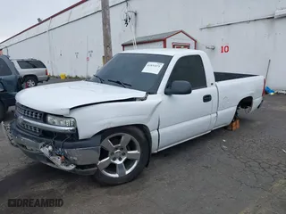 2003 Chevrolet Silverado 1500 with VIN 1GCEC14X63Z304699, listed as a IAAI auction lot 41831871 with 183,636 mi miles. Bid and sale history available at carsss.com. Image 6.