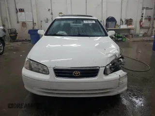 2000 Toyota Camry CE with VIN 4T1BG22K7YU996749, listed as a Copart auction lot 41957205 with 197,160 mi miles and Salvage Title. Bid and sale history available at carsss.com. Image 5.