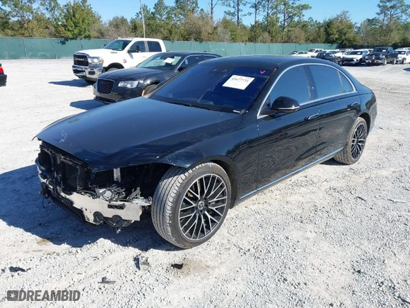 2021 Mercedes-Benz S-Class S 580 with VIN W1K6G7GB8MA018208, listed as a IAAI auction lot 41677731 with 40,073 mi miles. Bid and sale history available at carsss.com. Image 2.