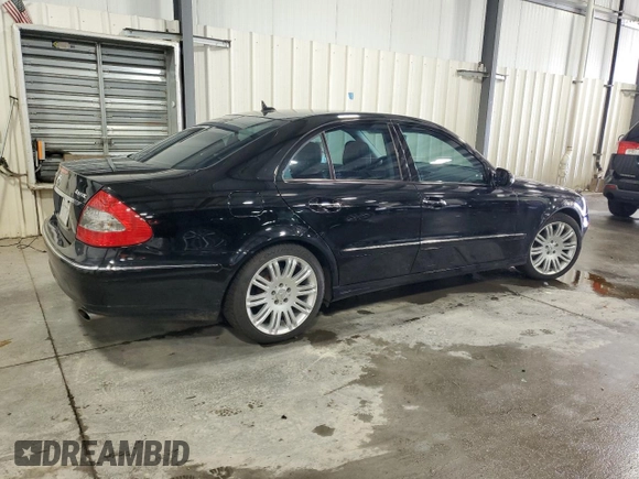 2007 Mercedes-Benz E 550 with VIN WDBUF90X57X213544, listed as a Copart auction lot 64882354 with 186,504 mi miles and Non Repairable. Bid and sale history available at carsss.com. Image 3.