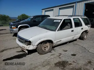 1997 Chevrolet Blazer LS with VIN 1GNCS13W5V2255811, listed as a Copart auction lot 74091694 with 130,455 mi miles and Salvage title. Bid and sale history available at DreamBid. Image 1.