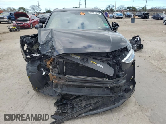 2021 Audi Q3 S line Premium Plus with VIN WA1EECF3XM1026707, listed as a Copart auction lot 46916875 with 0 mi miles and Salvage Title. Bid and sale history available at carsss.com. Image 5.