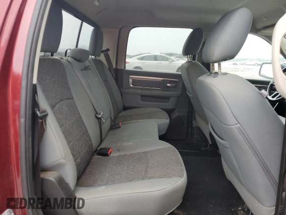 2019 Ram 1500 Big Horn z VIN 1C6RR7LT7KS632424, wystawiony jako Copart lot #58861105 z przebiegiem 82 390 mil mil oraz Czysty tytuł • Clean title. Historia ofert i sprzedaży dostępna na DreamBid. Obrazek 10.