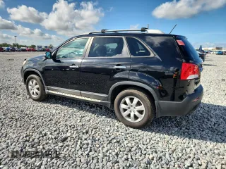 2011 Kia Sorento LX z VIN 5XYKT3A12BG184119, wystawiony jako Copart lot #60678945 z przebiegiem Nie podano mil oraz Czysty tytuł • Clean title. Historia ofert i sprzedaży dostępna na DreamBid. Obrazek 2.