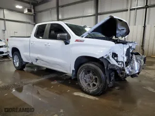 2019 Chevrolet Silverado 1500 LT with VIN 1GCRYDED9KZ213515, listed as a Copart auction lot 49980925 with 103,773 mi miles and Salvage Title. Bid and sale history available at carsss.com. Image 4.