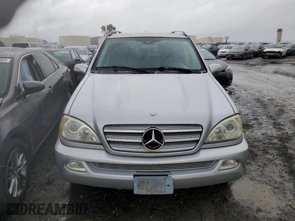 2005 Mercedes-Benz M-Class 3.7L with VIN 4JGAB57E25A518203, listed as a Copart auction lot 43135394 with 202,773 mi miles and Salvage Title. Bid and sale history available at carsss.com. Image 5.