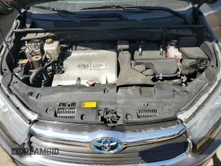 2016 Toyota Highlander Limited with VIN 5TDDCRFH0GS018466, listed as a Copart auction lot 55974825 with 136,099 mi miles and Salvage title. Bid and sale history available at DreamBid. Image 12.