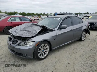 2011 BMW 3 Series 328i with VIN WBAPH5G58BNM76618, listed as a Copart auction lot 53556465 with 137,118 mi miles and Salvage title. Bid and sale history available at DreamBid. Image 1.