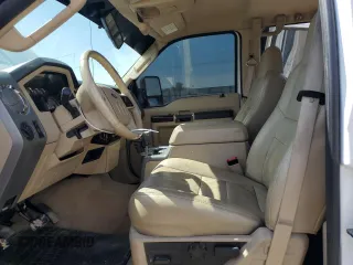 2009 Ford F-250 XL with VIN 1FTSW21R49EA86753, listed as a Copart auction lot 53250065 with 137,557 mi miles and Salvage title. Bid and sale history available at DreamBid. Image 7.