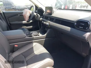 2025 Honda Pilot EX-L z VIN 5FNYG2H43SB010172, wystawiony jako IAAI lot #42262312 z przebiegiem 9 853 mil mil oraz . Historia ofert i sprzedaży dostępna na DreamBid. Obrazek 5.