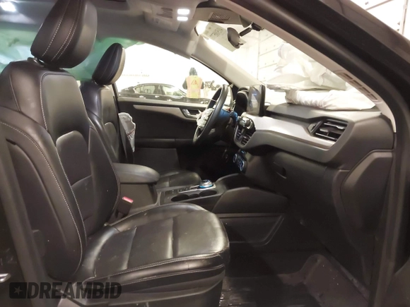 2021 Ford Escape SEL with VIN 1FMCU9H92MUA28112, listed as a IAAI auction lot 41510577 with 57,407 mi miles and . Bid and sale history available at DreamBid. Image 5.