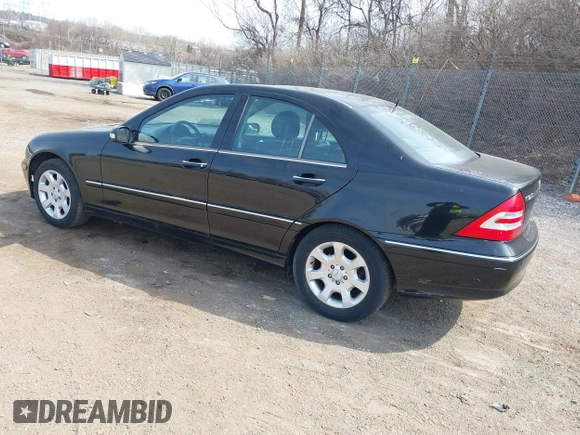 2006 Mercedes-Benz C с VIN WDBRF87H06F801774, выставлен на аукционе IAAI как лот 41791614 с пробегом 249 942 миль миль и . История ставок и продаж доступна на DreamBid. Изображение 3.