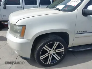 2008 Chevrolet Tahoe LTZ with VIN 1GNFK13078R190092, listed as a IAAI auction lot 41690795 with 147,041 mi miles and . Bid and sale history available at DreamBid. Image 15.