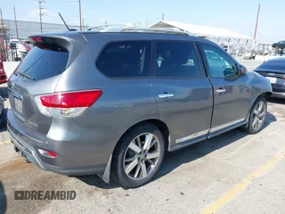 2015 Nissan Pathfinder Platinum with VIN 5N1AR2MN8FC693981, listed as a IAAI auction lot 42145556 with 161,142 mi miles and . Bid and sale history available at DreamBid. Image 4.