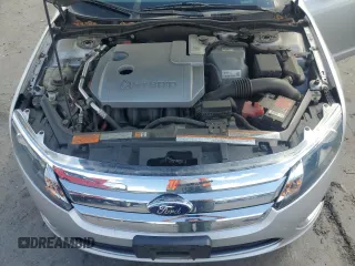 2011 Ford Fusion Hybrid with VIN 3FADP0L37BR301652, listed as a Copart auction lot 55696495 with 152,677 mi miles and Salvage title. Bid and sale history available at DreamBid. Image 11.