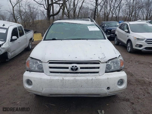 2007 Toyota Highlander w/3rd Row with VIN JTEEP21A170215574, listed as a IAAI auction lot 41531878 with 250,000 mi miles. Bid and sale history available at carsss.com. Image 12.