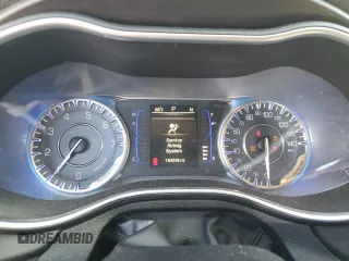 2015 Chrysler 200 Limited z VIN 1C3CCCAB0FN626301, wystawiony jako Copart lot #75720014 z przebiegiem 184 248 mil mil oraz Szkoda całkowita • Salvage title. Historia ofert i sprzedaży dostępna na DreamBid. Obrazek 9.