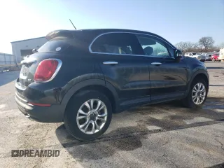 2016 FIAT 500X Lounge z VIN ZFBCFYDT7GP513622, wystawiony jako Copart lot #71971833 z przebiegiem 66 540 mil mil oraz Szkoda całkowita • Salvage title. Historia ofert i sprzedaży dostępna na DreamBid. Obrazek 3.