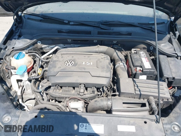 2015 Volkswagen Jetta SEL z VIN 3VWL17AJ7FM307632, wystawiony jako IAAI lot #42766536 z przebiegiem 101 661 mil mil oraz . Historia ofert i sprzedaży dostępna na DreamBid. Obrazek 10.