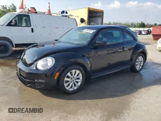 2014 Volkswagen Beetle Entry с VIN 3VWFP7AT8EM603299, выставлен на аукционе Copart как лот 63091685 с пробегом 64 960 миль миль и Списание • Salvage title. История ставок и продаж доступна на DreamBid. Изображение 1.