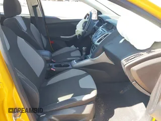 2012 Ford Focus SE with VIN 1FAHP3F25CL474527, listed as a IAAI auction lot 41772846 with 98,880 mi miles. Bid and sale history available at carsss.com. Image 5.