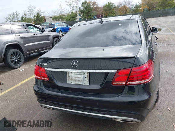 2015 Mercedes-Benz E 350 Sport with VIN WDDHF5KB6FB092327, listed as a IAAI auction lot 41782045 with 162,348 mi miles and . Bid and sale history available at DreamBid. Image 16.