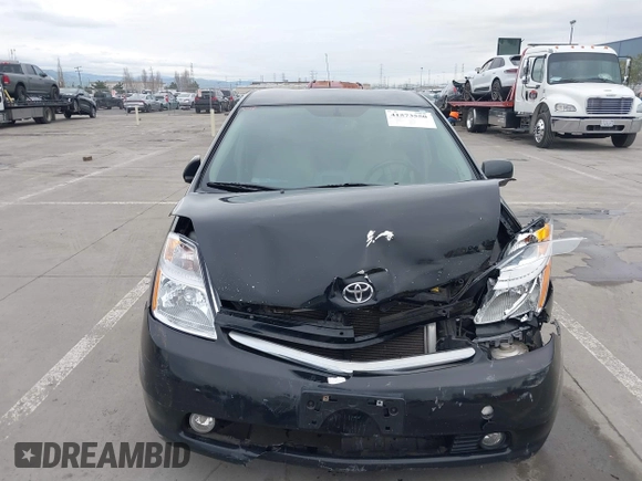 2006 Toyota Prius with VIN JTDKB20U063181951, listed as a IAAI auction lot 41573550 with 158,970 mi miles. Bid and sale history available at carsss.com. Image 6.