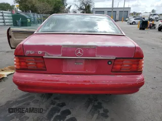 1998 Mercedes-Benz SL-Class with VIN WDBFA67F5WF155233, listed as a Copart auction lot 53026435 with 108,084 mi miles and Clean Title. Bid and sale history available at carsss.com. Image 6.