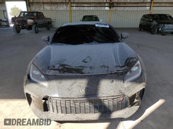 2022 Toyota 86 with VIN JF1ZNBB13N9752410, listed as a Copart auction lot 44781405 with 38,546 mi miles and Clean Title. Bid and sale history available at DreamBid. Image 5.