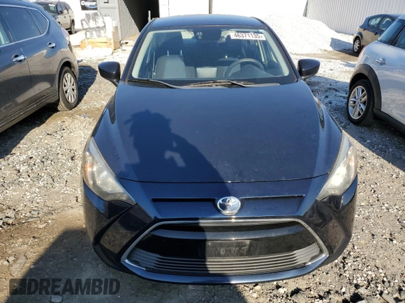2018 Toyota Yaris with VIN 3MYDLBYV2JY322135, listed as a Copart auction lot 46371135 with 96,837 mi miles and Salvage Title. Bid and sale history available at DreamBid. Image 5.