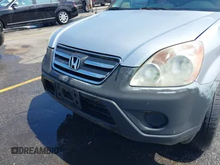 2005 Honda CR-V EX with VIN SHSRD78825U331372, listed as a IAAI auction lot 42092939 with 215,256 mi miles and . Bid and sale history available at DreamBid. Image 17.