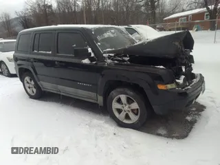 2011 Jeep Patriot Sport z VIN 1J4NT1GB6BD213597, wystawiony jako IAAI lot #41614238 z przebiegiem Nie podano mil oraz . Historia ofert i sprzedaży dostępna na DreamBid. Obrazek 1.