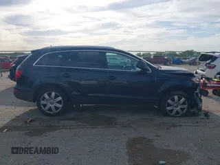 2007 Audi Q7 Premium with VIN WA1BY74L17D066083, listed as a IAAI auction lot 42307748 with 171,507 mi miles and . Bid and sale history available at DreamBid. Image 13.